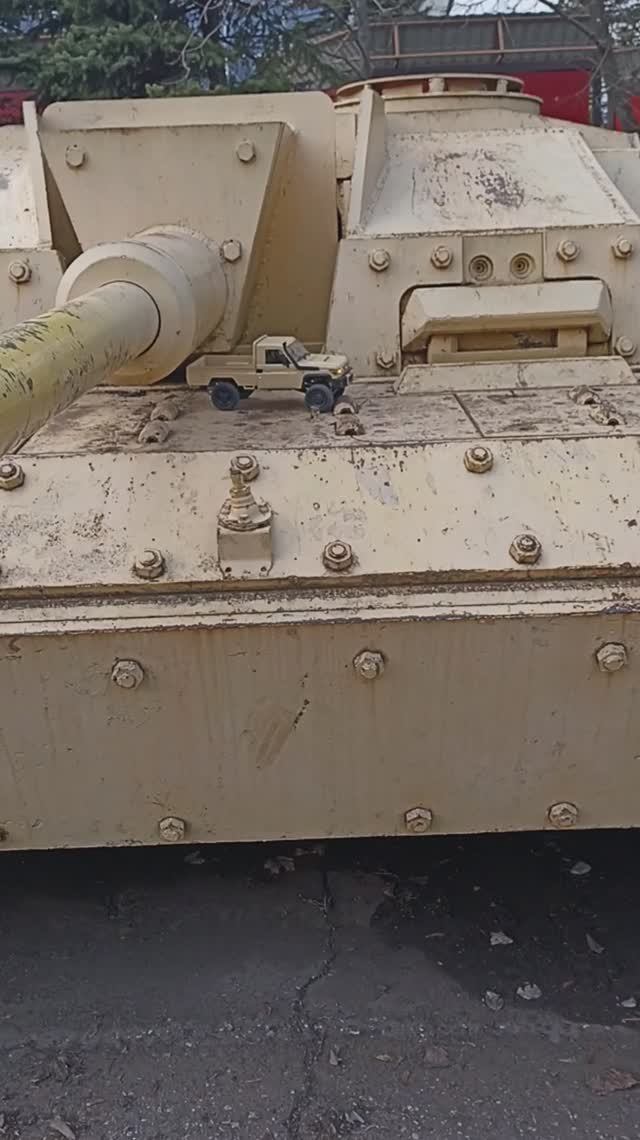 MN-82 залез на немецкую САУ Stug40 #rc #rccar #scale #rclife #mn82 #mnmodel #tank