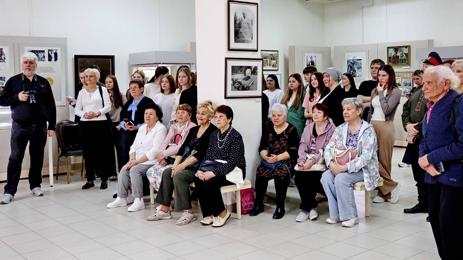 Выставка  «Сын земли донской» к 120- летию Михаила Шолохова открылась в Волгодонске