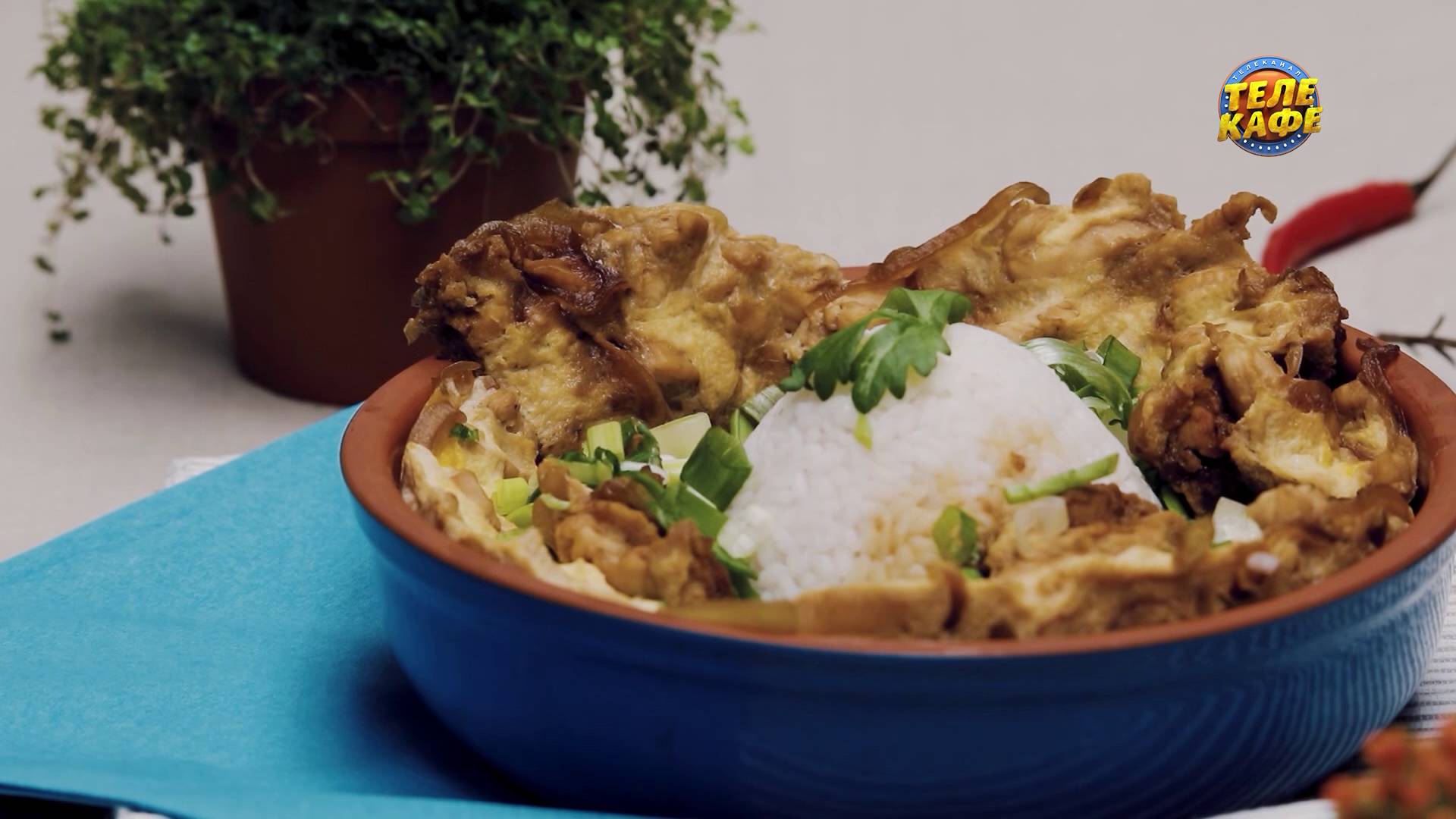 Оякодон — японский омлет с курицей. Как приготовить вкусный завтрак быстро и просто