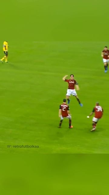 Milan italy retro KAKA Essien Balotelli El Shaarawy Robinho Honda