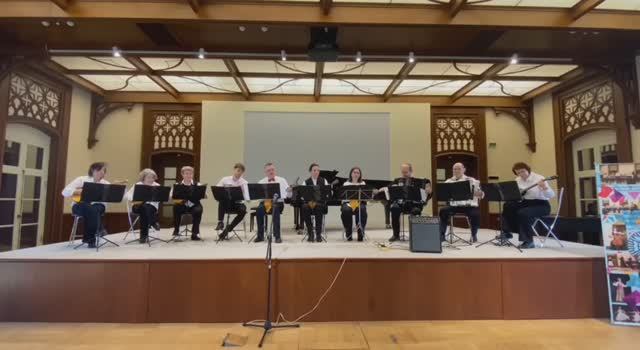 Дж. Фина "Шмелиное буги"
Ансамбль народных инструментов "Ярмарка"
Конкурс-фестиваль Мир творчества
