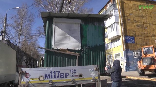 В Самаре продолжается борьба с незаконными объектами потребительского рынка