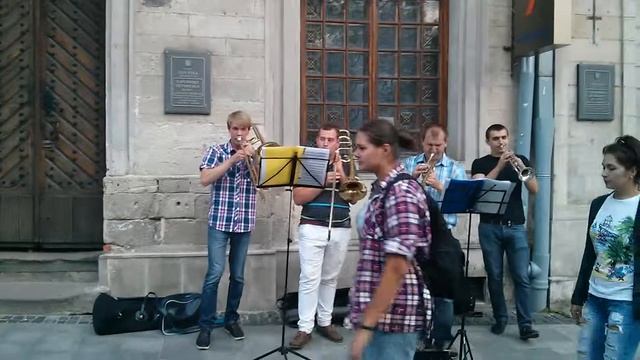 Львов. Трубачи на площади Рынок. 31.08.2014