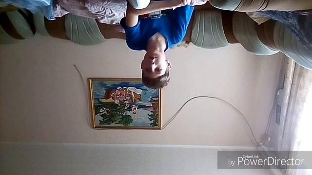 Botle water flip challendge || Бутылка воды челендж.