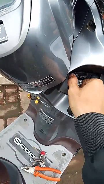 kunci motor Scoopy hilang | Lostkey #shorts #trending #youtubeshorts #locksmith #automobile