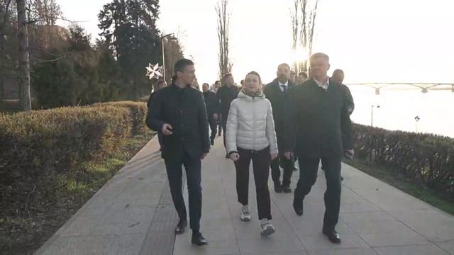 Глава Саратова поручил навести порядок на месте снесенных гаражей у академии права