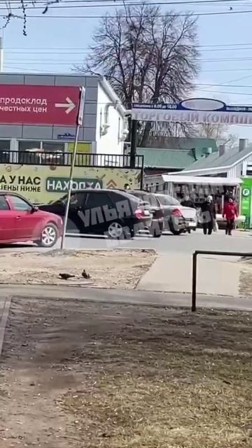 ДТП у рынка на Верхней