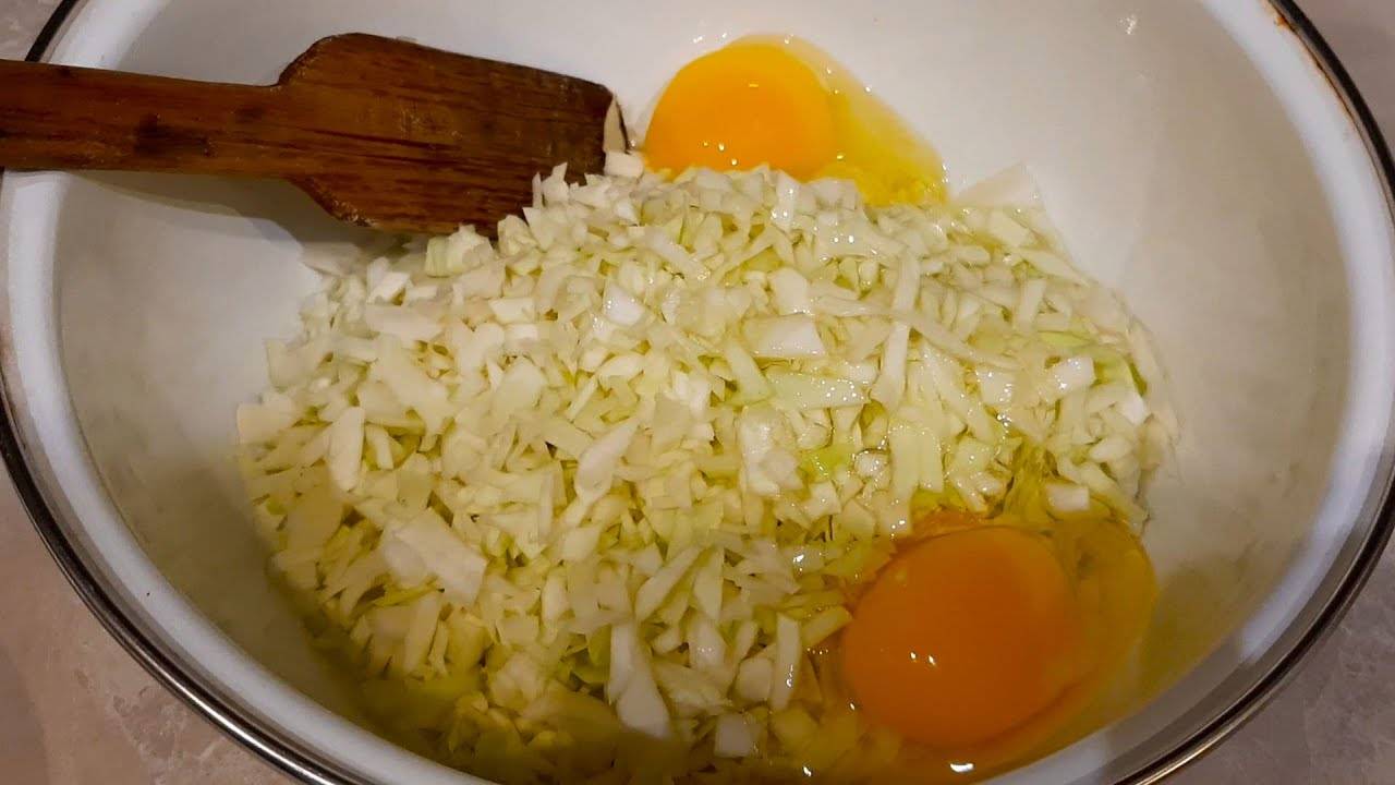 Вкуснятина из капусты за 5 минут. Всего 3 продукта! Капустный пирог на сковороде!