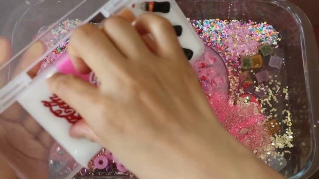 Для девочек! Смешиваем «розовые» тени и блёстки в слайм! Увлекательное видео со слаймом!★ASMR★