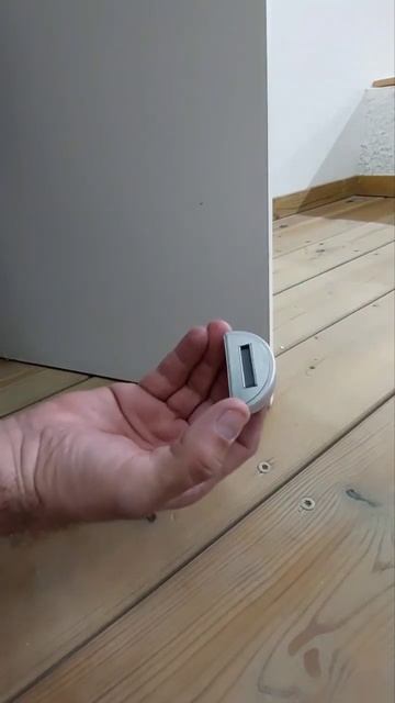 מעצור דלת מגנטי | magnetic doorstop #shorts #lockpick #locksmith #עשהזאתבעצמך
