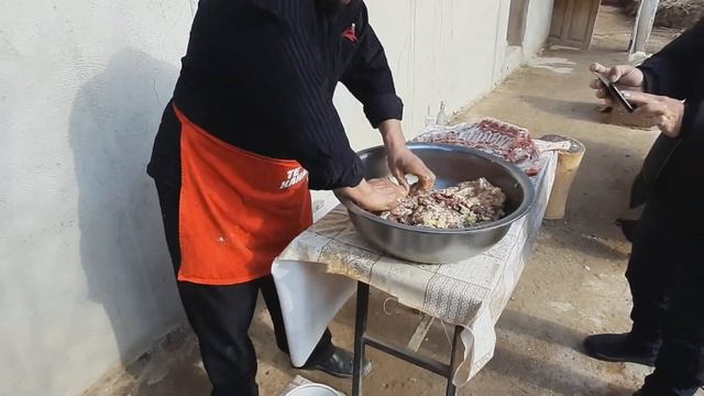 ТАНДИР КАБОБ .TANDIR GÓSHT TAYORLASH. Meat on tandir