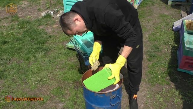 Як продезінфікувати вулики з ППС, ППУ та дерева / FABRO