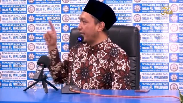 BAG 1  BABAD TANAH JAWI  Ustadz Salim A Fillah