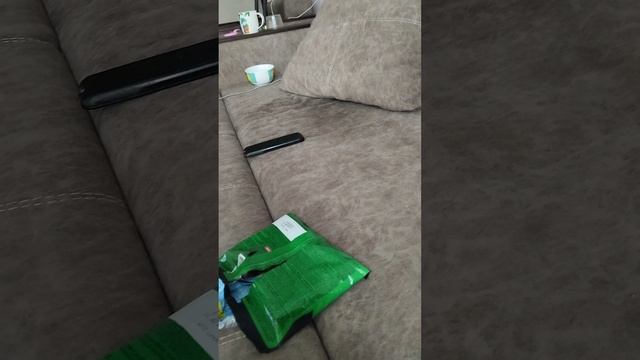 1000057040.mp4
