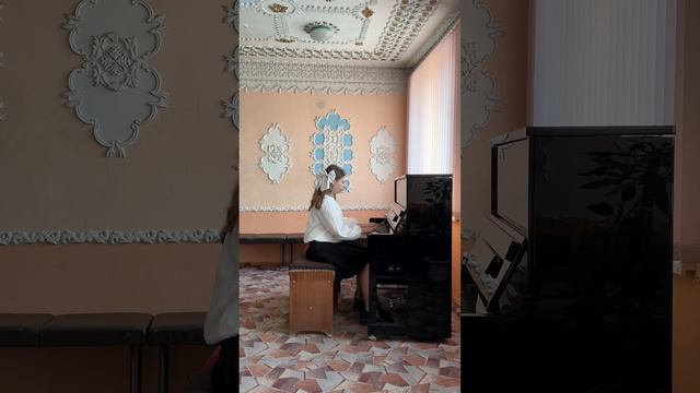 Кардаш Дарья, Комарькова Юлия. Ю. Маевский «Весёлая румба»