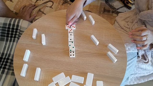 Подушкис и домино