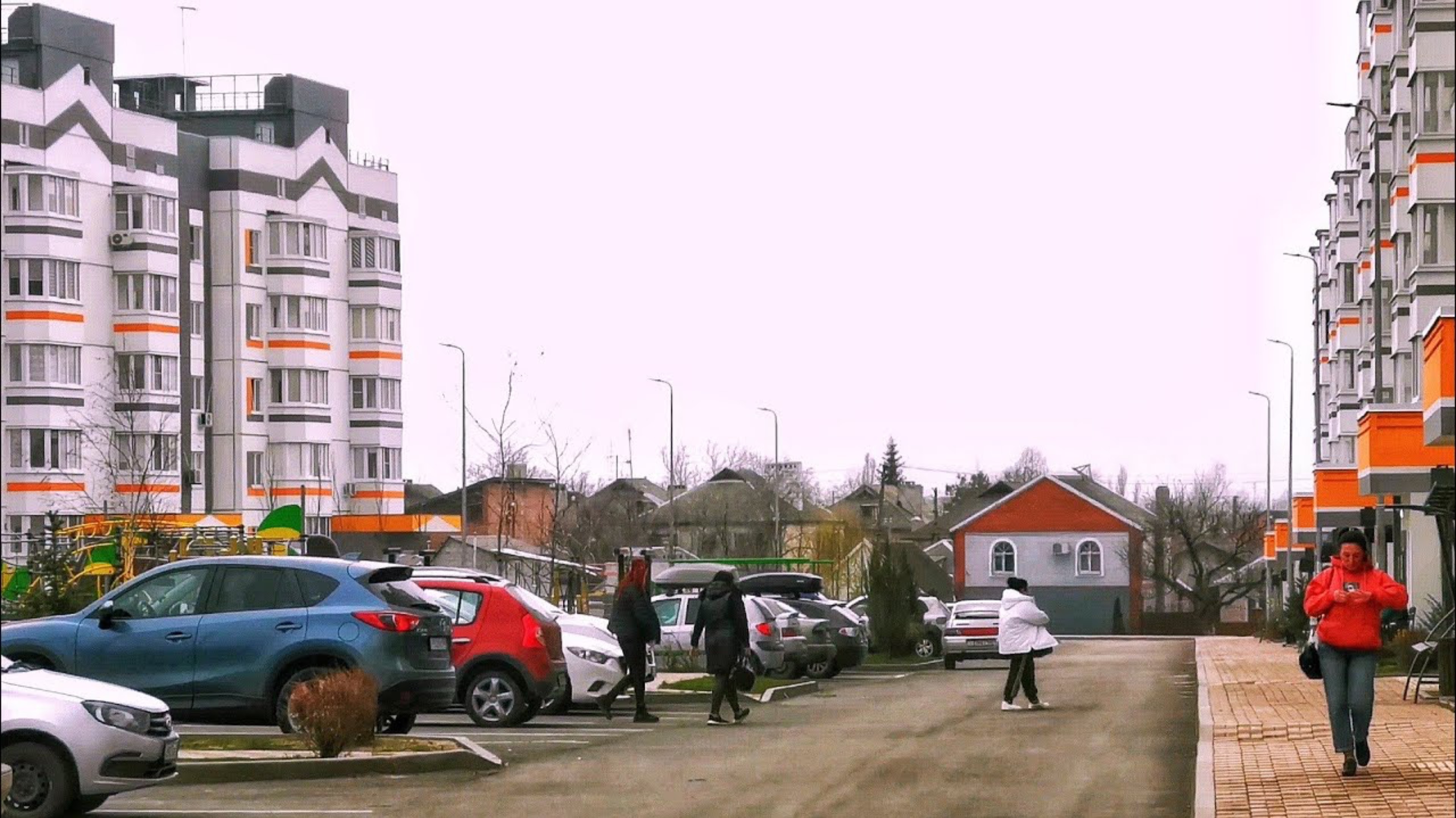 Мариуполь в Новые Дома заселяют Жителей 🕌 Восстановление и жизнь города сегодня