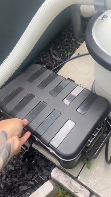Hack for your outdoor plugs