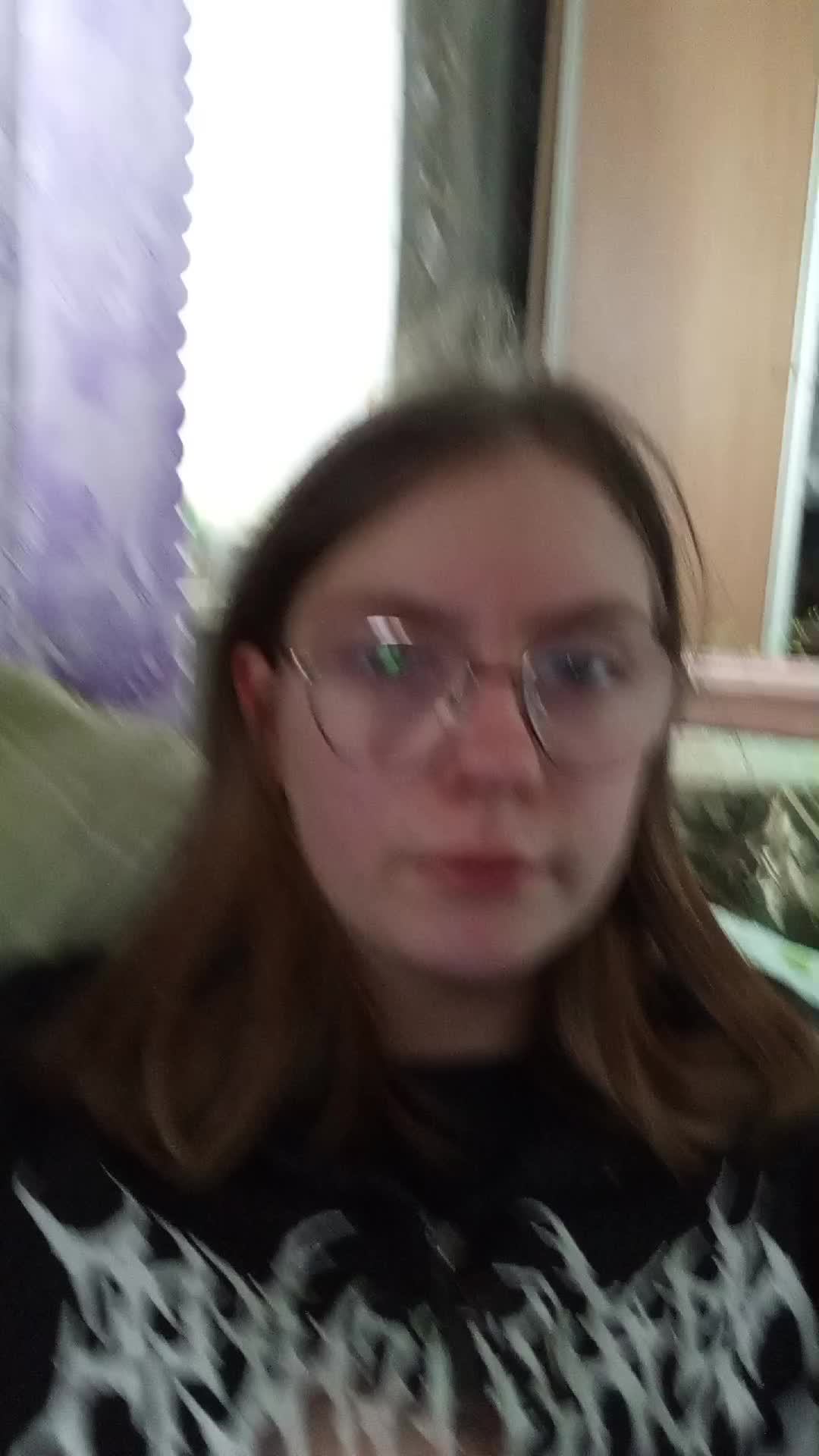 и