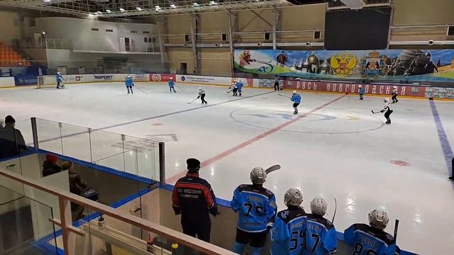 Ледокол-Йети Великий Новгород