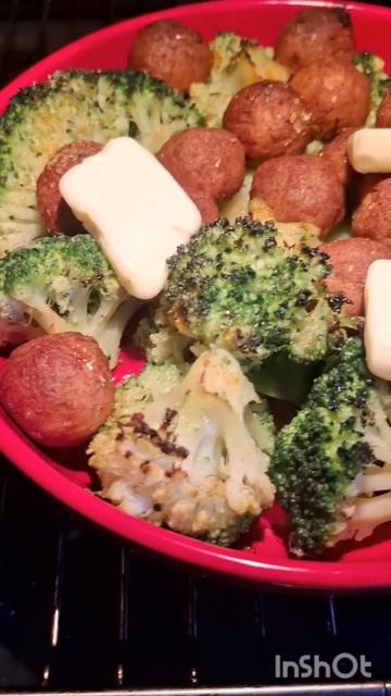 #мясныеболлы#фаршиндейки#брокколи#ужин