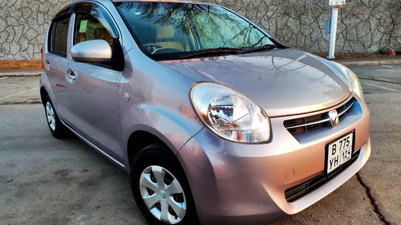 Toyota Passo 2012
