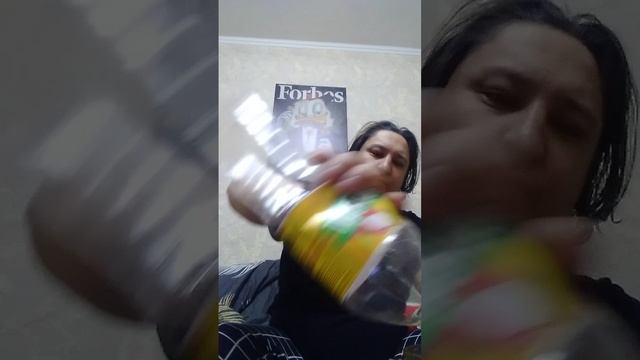 И манго соки и менералки