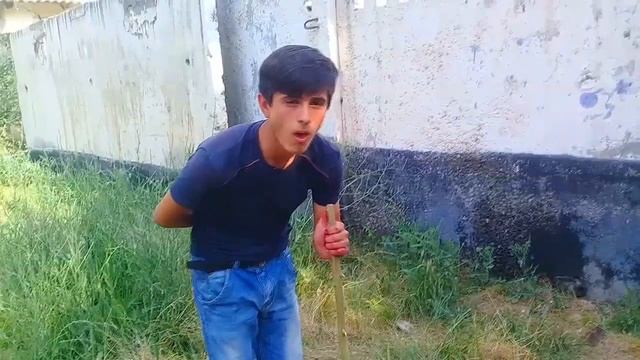 Усмон Меҳроб - ро бо чуб паронд!