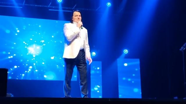 Вячеслав Ольховский  "Нам не жить друг без друга".