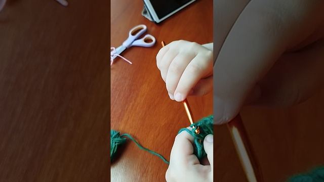 как связать вишню крючком для начинающих