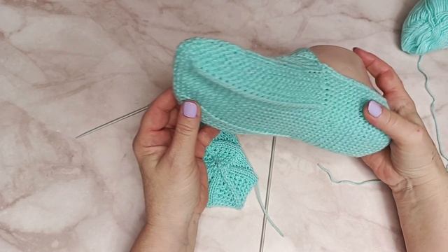 06-04-2025.Мастер класс по тапочкам, которые вяжутся на одном дыхании 🧶