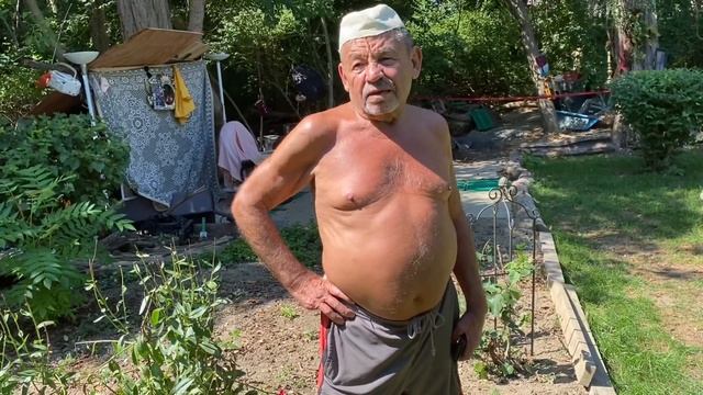 Жизнь в США 🇺🇸! У нищего американца отбирают фазенду. Мы предпринимаем меры её отстоять. Розыгрыш.