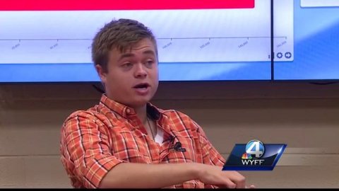 Clemson’s Social Media Lab hosts mini “Town Hall” discussion on politics