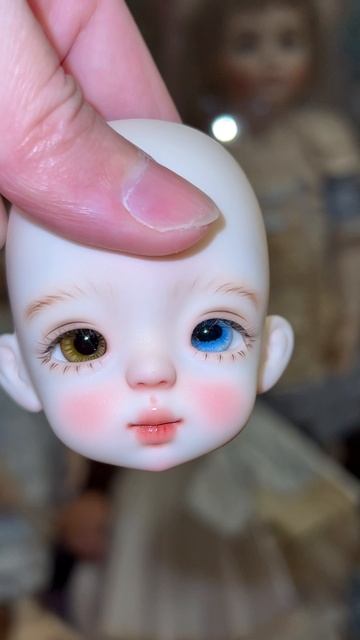 Mia Doll eyes BJD 👁️👁️