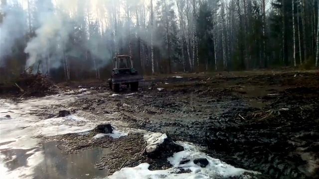 сжигание порубочных остатков ЮМЗ 4х4 валкует сучки