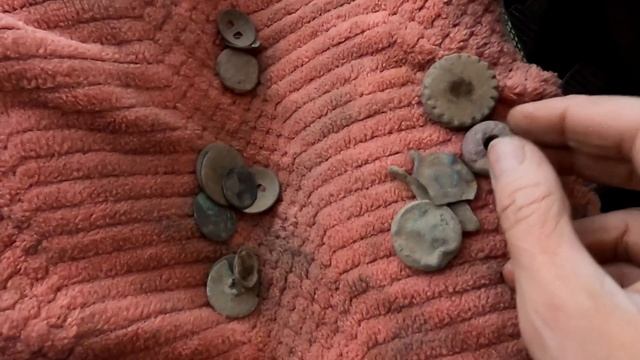 Влог. Сильный ветер на копе, горит сухая трава вокруг поля.