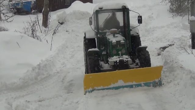 Snöplogning / Snow plowing / Уборка и вывоз снега