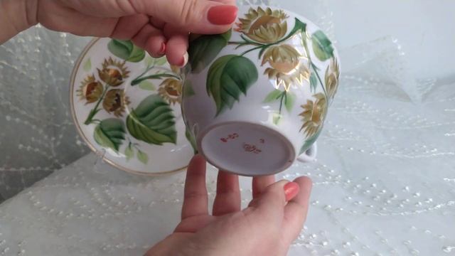 Розкішна чайна пара Золоті горішки. Фарфор Чудово з ручним розписом.