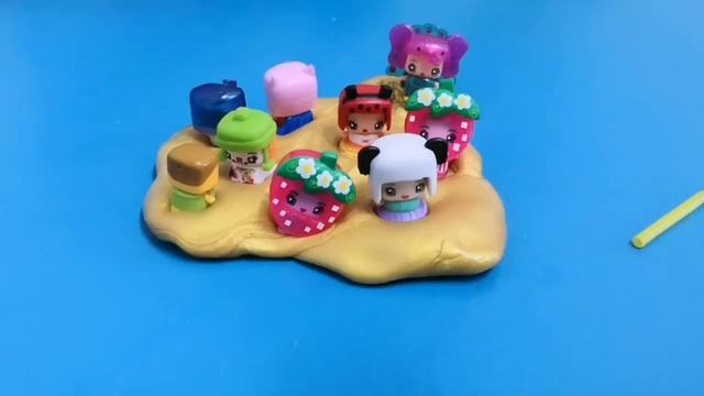 My Mini Mixie Q's with golden putty
