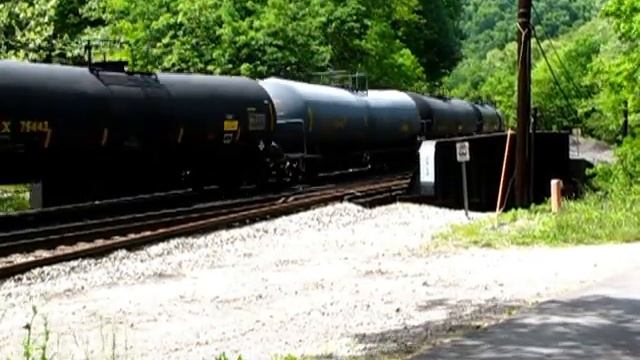 One Min. Productions trains