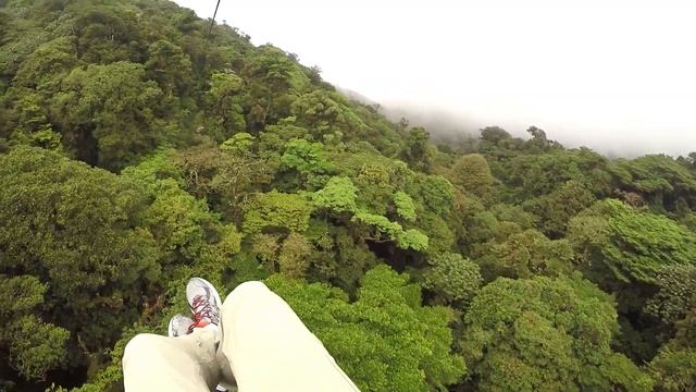 ROAD TRIP COSTA RICA #1 - MA PREMIÈRE FOIS À MONTEVERDE - RIO CELESTE (CANOPY ZIPLINE TOUR)