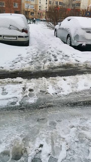Апрельская зима накрыла Москву!))