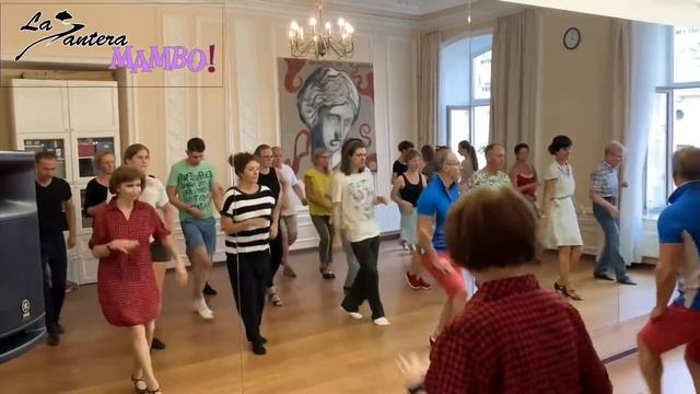 Танцуем сальсу в студии Ла Пантера МАМБО! Footwork warm up. Oleg Morales and Elena Evgrafova