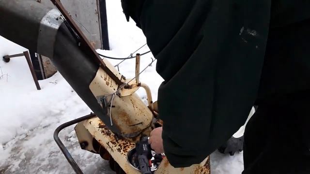 Работа аккумуляторной болгарки - опровержение неработоспособности.mp4