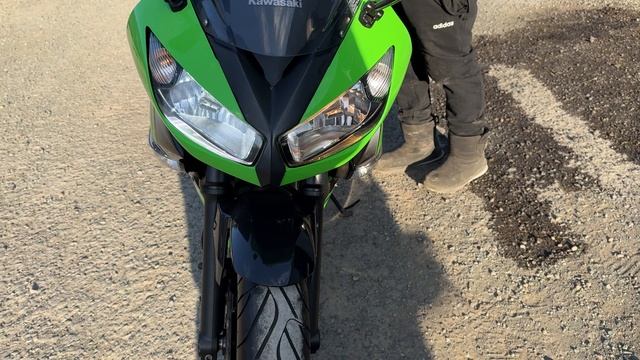 Видео запуска Kawasaki Ninja 400 R