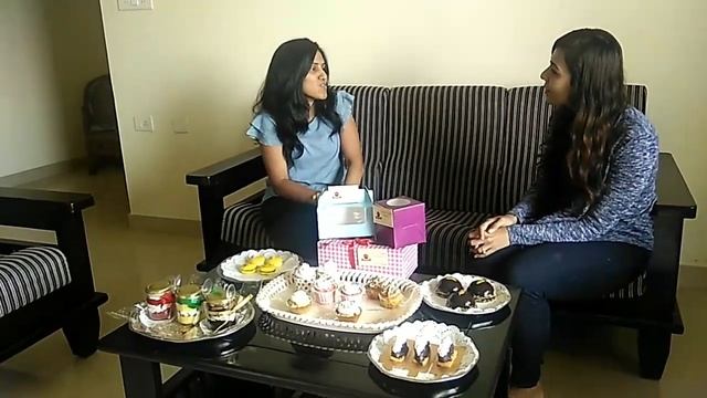 Vlog :Mysore| Muffin County | Macroons | French Desserts| Entremet| Customised Cakes