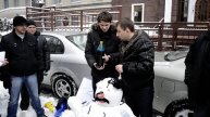 В Киеве "Лукашенко" изрубили топором (ч.1)