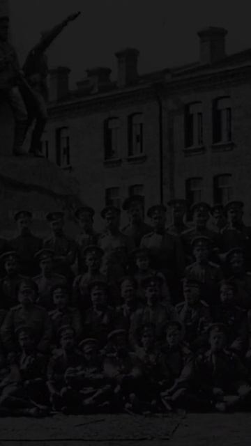 Каспiйцы Товарищамъ павшимъ въ войну 1904-1905 Петергоф 2025