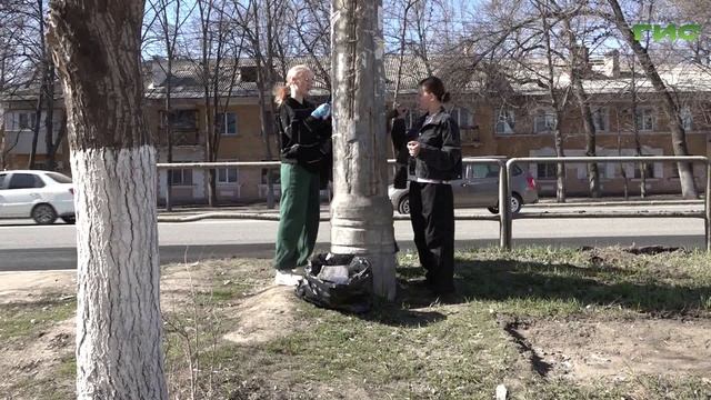 В Кировском районе Самары прошла акция "Пожиратели рекламы"