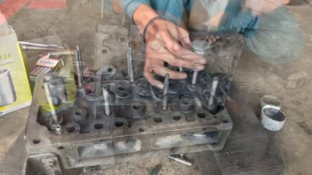 Пакистанские мастера - ремонт ржавого блока двигателя от трактора